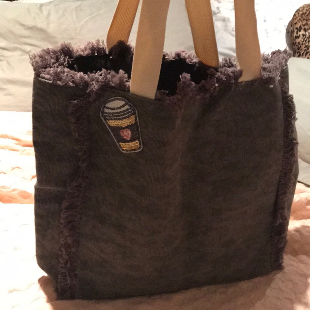 Tote - Picture 2 of 3